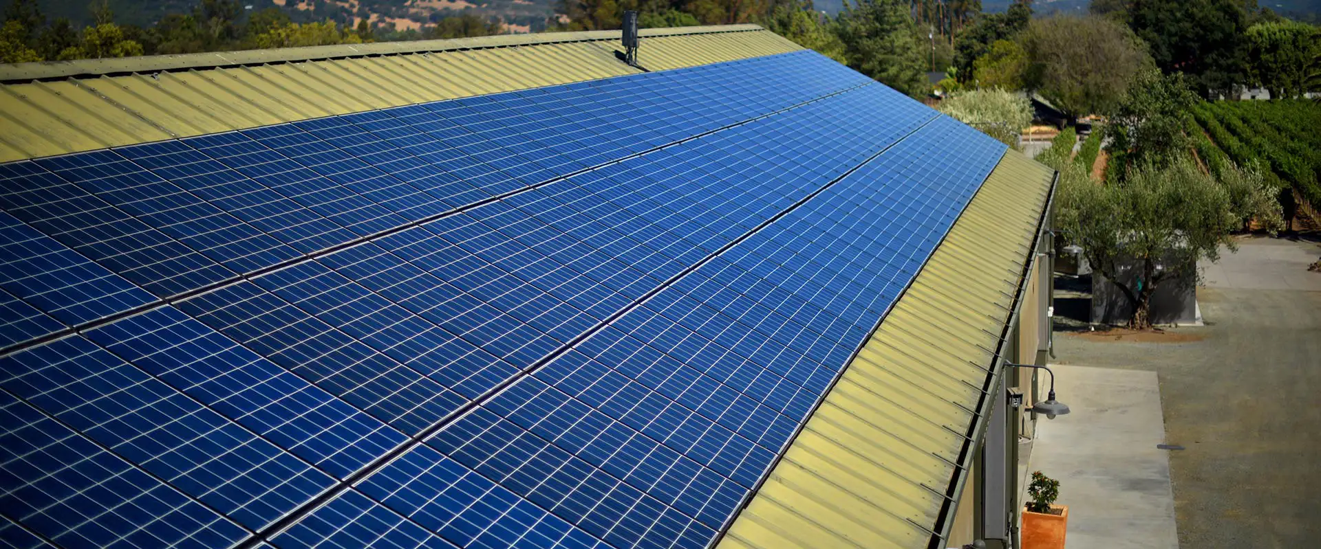 Barn with a roof of solar panels